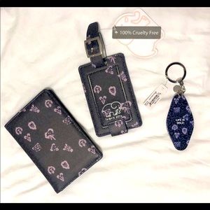 Wallet passport keychain set
